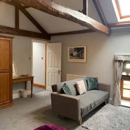 Studio 3B The Carriage House York 6M Village Location Exterior photo